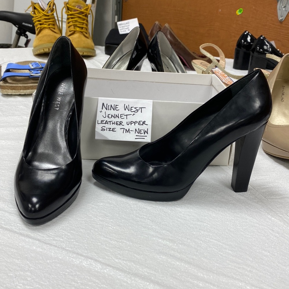 Nine West 4” heel leather upper Jennet
